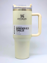 Stanley Quencher H2.0 Tumbler – 1.18L (Cream white)